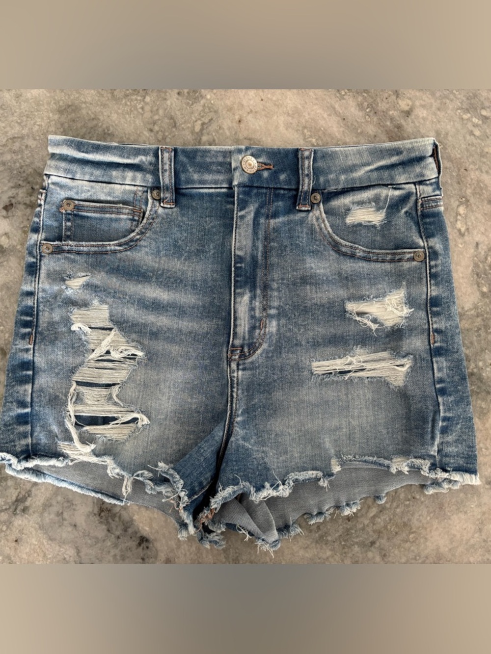 American Eagle Outfitters Curvy High Rise Shortie